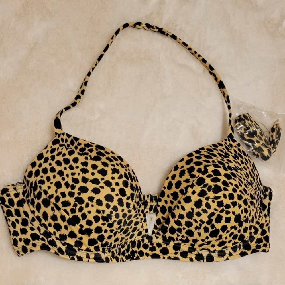 Victoria's Secret Leopard Print Bikini Top